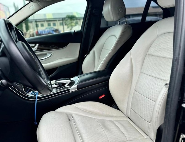 2016 KEYLESS MERCEDES BENZ C300 FOR SALE IN ABUJA