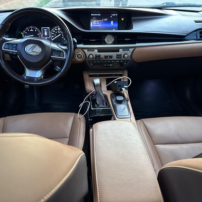 2016 Lexus ES 350 In Abuja