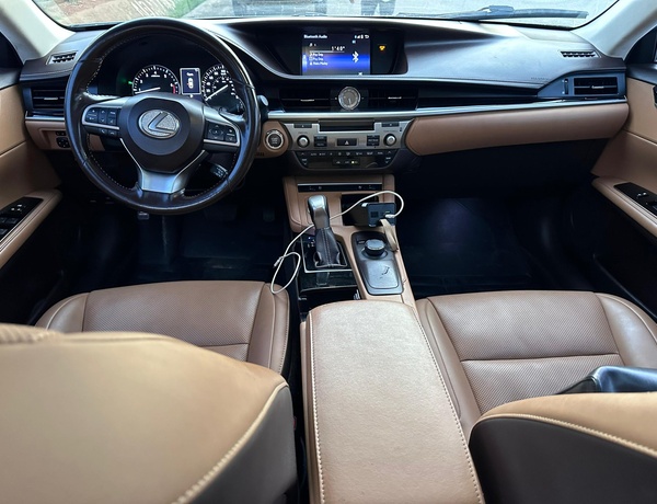 2016 Lexus ES 350 In Abuja