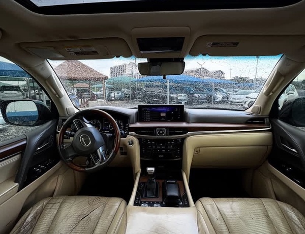 2016 LEXUS LX570 FOR SALE IN ABUJA