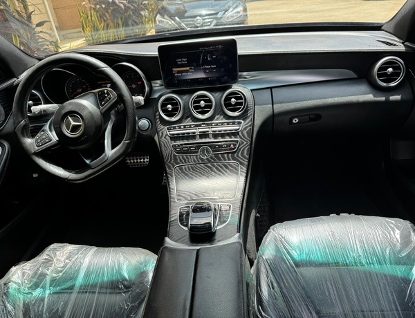 2016 MERCEDES BENZ C300 AMG TRIM FULL OPTION FOR SALE