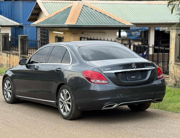 2016 MERCEDES BENZ C300 FOR SALE IN ABUJA