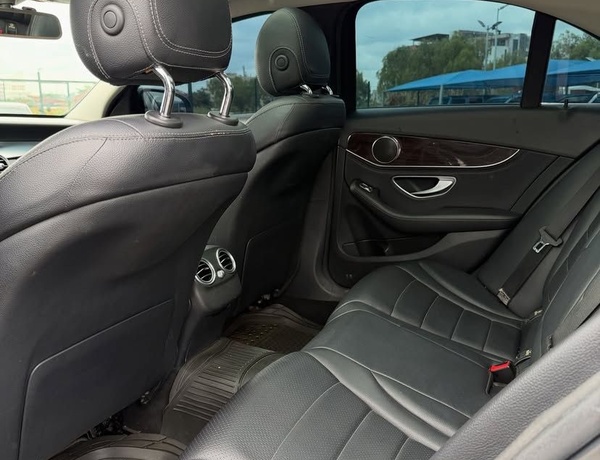 2016 MERCEDES BENZ C300 FOR SALE IN ABUJA