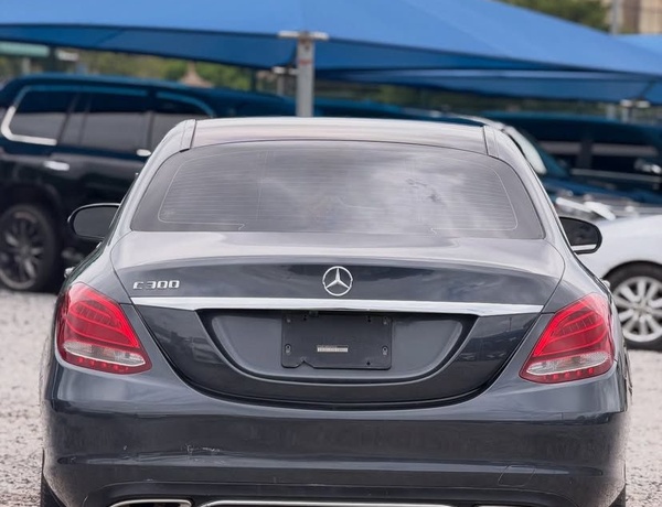 2016 MERCEDES BENZ C300 FOR SALE IN ABUJA