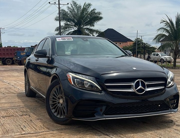 2016 Mercedes Benz C300 for Sale in Awka