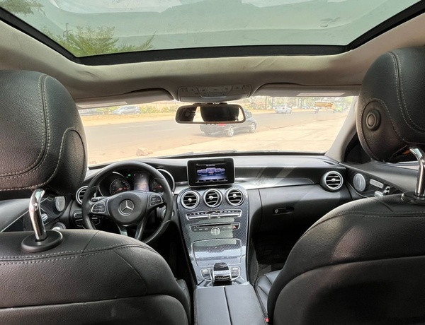 2016 MERCEDES BENZ C300 FULL OPTION FOR SALE