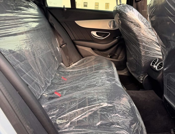 2016 MERCEDES BENZ C300 FULL OPTION FOR SALE