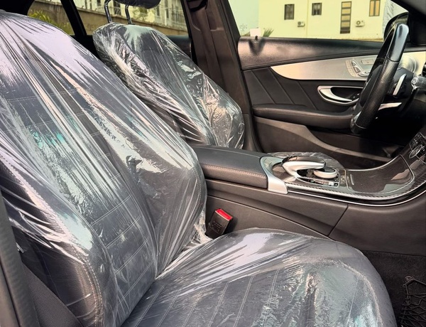 2016 MERCEDES BENZ C300 FULL OPTION FOR SALE