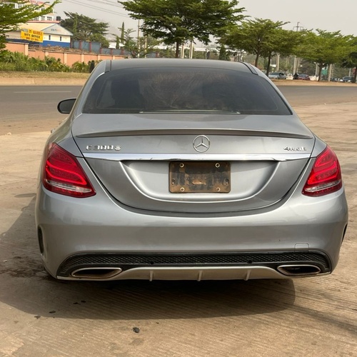 2016 MERCEDES BENZ C300 FULL OPTION FOR SALE