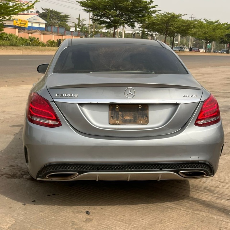 2016 MERCEDES BENZ C300 FULL OPTION FOR SALE image