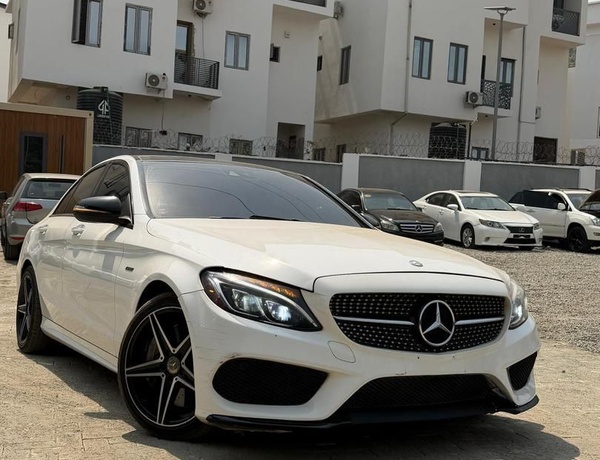 2016 MERCEDES BENZ C450 AMG TRIM FOR SALE IN ABUJA