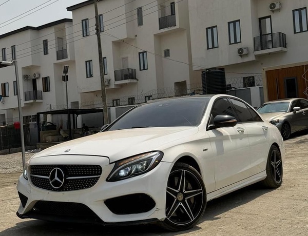 2016 MERCEDES BENZ C450 AMG TRIM FOR SALE IN ABUJA