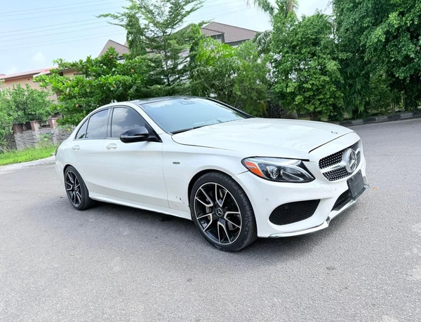 2016 MERCEDES BENZ C450 FULL OPTION FOR SALE