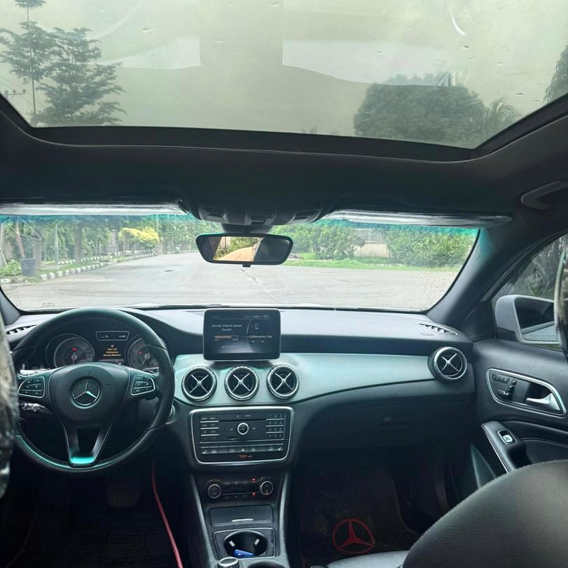 2016 MERCEDES BENZ GLA250 FULL OPTION FOR SALE image