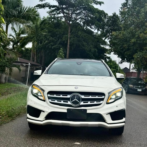 2016 MERCEDES BENZ GLA250 FULL OPTION FOR SALE