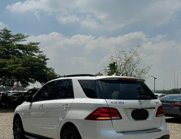 2016 MERCEDES BENZ GLE350 FULL OPTION FOR SALE IN ABUJA