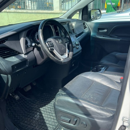 2016 TOYOTA SIENNA SPORT toks
