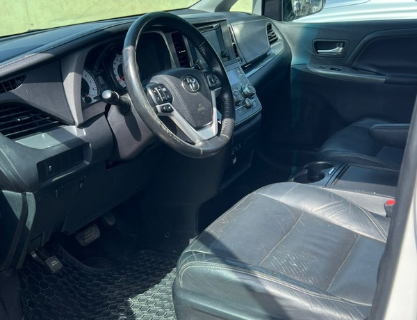2016 TOYOTA SIENNA SPORT toks
