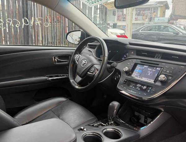 2016 TOYOTA AVALON TOURING  FOREIGN USED IN LAGOS