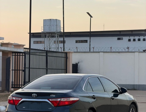 2016 TOYOTA CAMRY LE FOR SALE IN KADUNA