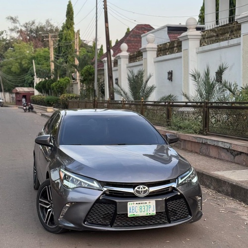 2016 TOYOTA CAMRY SE FOR SALE IN ABUJA