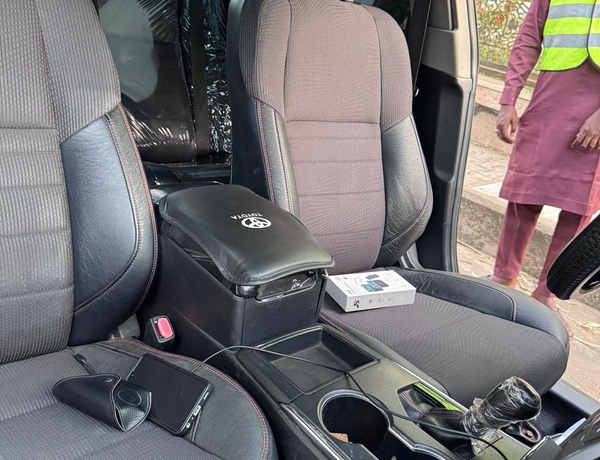 2016 TOYOTA CAMRY SE FOR SALE IN ABUJA