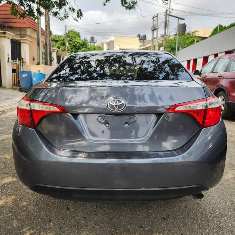 2016 Toyota Corolla LE Tokunbo for Sale In Lagos image