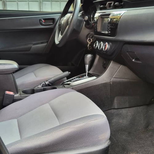 2016 Toyota Corolla LE Tokunbo for Sale In Lagos