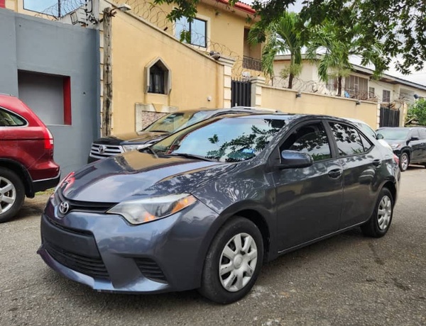 2016 Toyota Corolla LE Tokunbo for Sale In Lagos