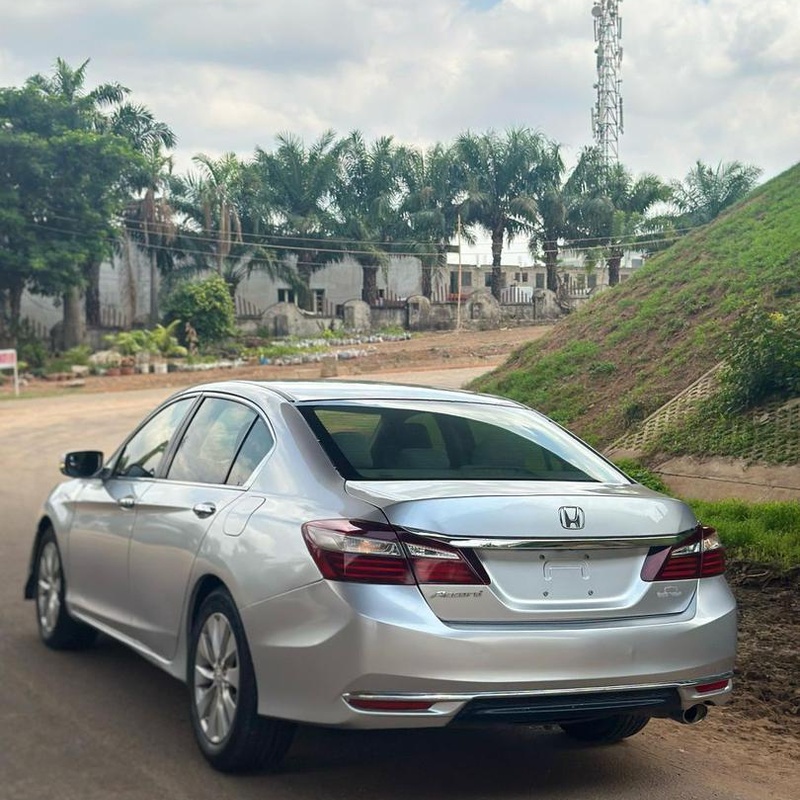 2016 UPGRADED KEYLESS HONDA ACCORD FOR SALE image