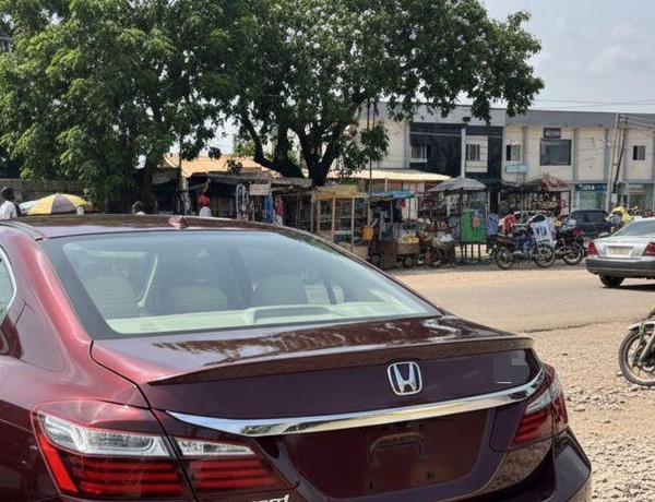 2016 UPGRADED KEYLESS HONDA ACCORD V6 FOR SALE IN KADUNA