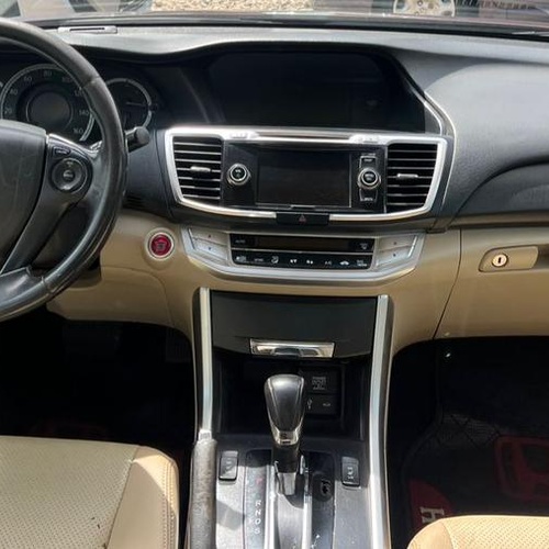 2016 UPGRADED KEYLESS HONDA ACCORD V6 FOR SALE IN KADUNA