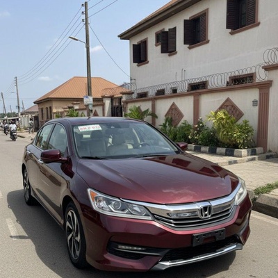 2016 UPGRADED KEYLESS HONDA ACCORD V6 FOR SALE IN KADUNA