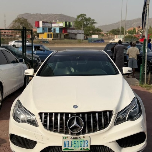 2017 E400 Mercedes Benz  Coupe for Sale In Abuja