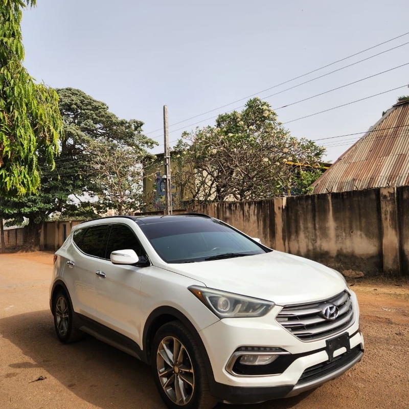 2017 HYUNDAI SANTAFE FULL OPTION FOR SALE IN KADUNA image