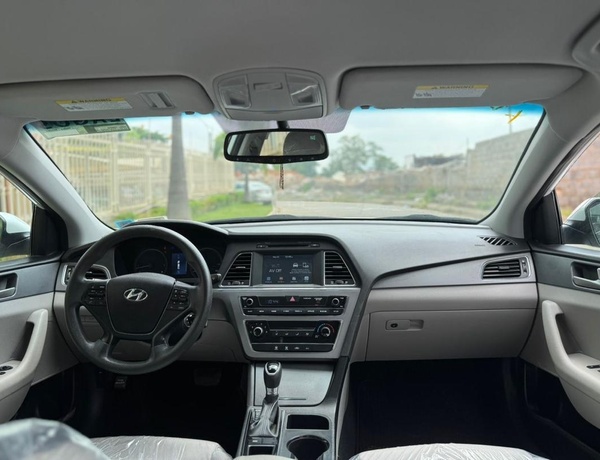 2017 HYUNDAI SONATA FOR SALE IN ABUJA.