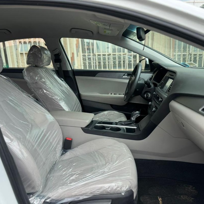 2017 HYUNDAI SONATA FOR SALE IN ABUJA. image