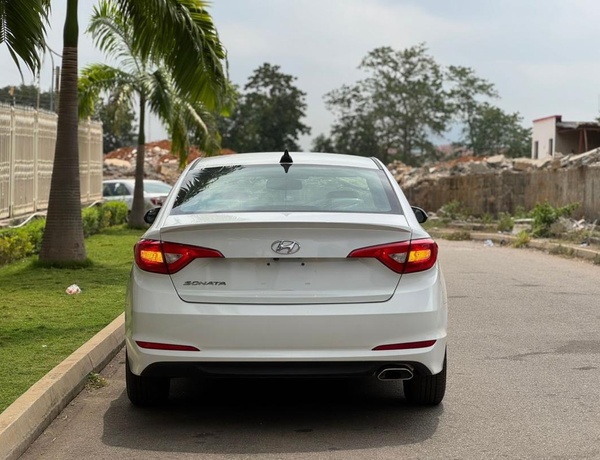 2017 HYUNDAI SONATA FOR SALE IN ABUJA.
