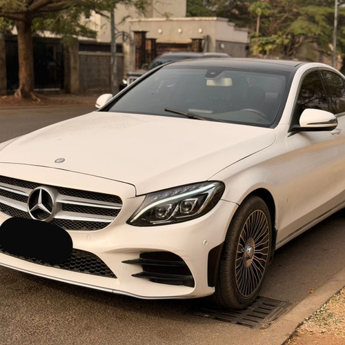 2017 MERCEDES BENZ C...