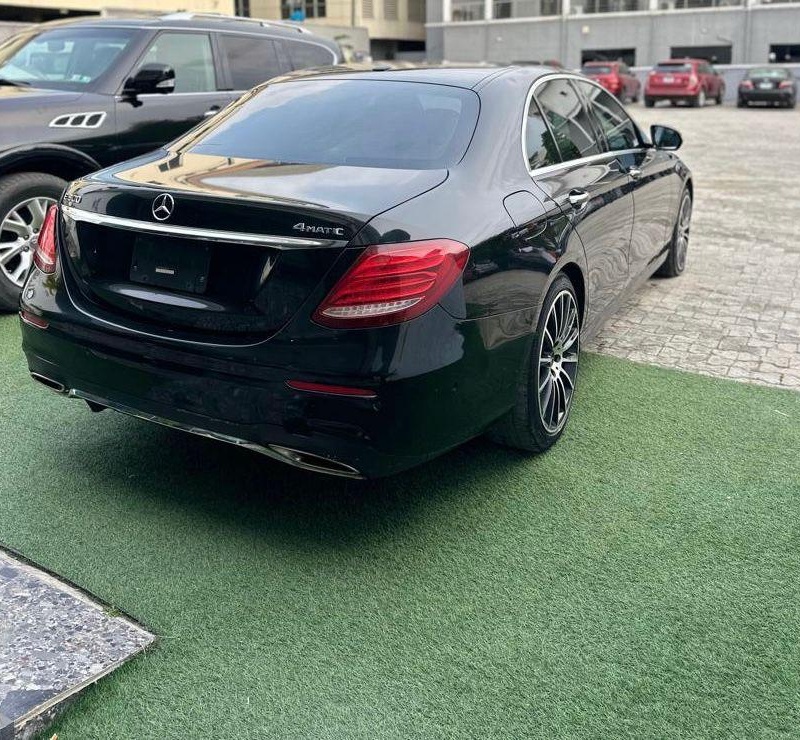 2017 MERCEDES BENZ E300 4MATIC FOR SALE IN LAGOS image
