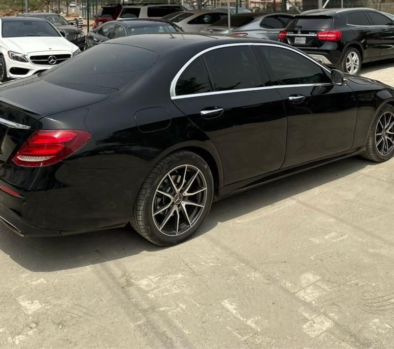 2017 MERCEDES BENZ E300 FULL OPTION FOR SALE IN ABUJA image