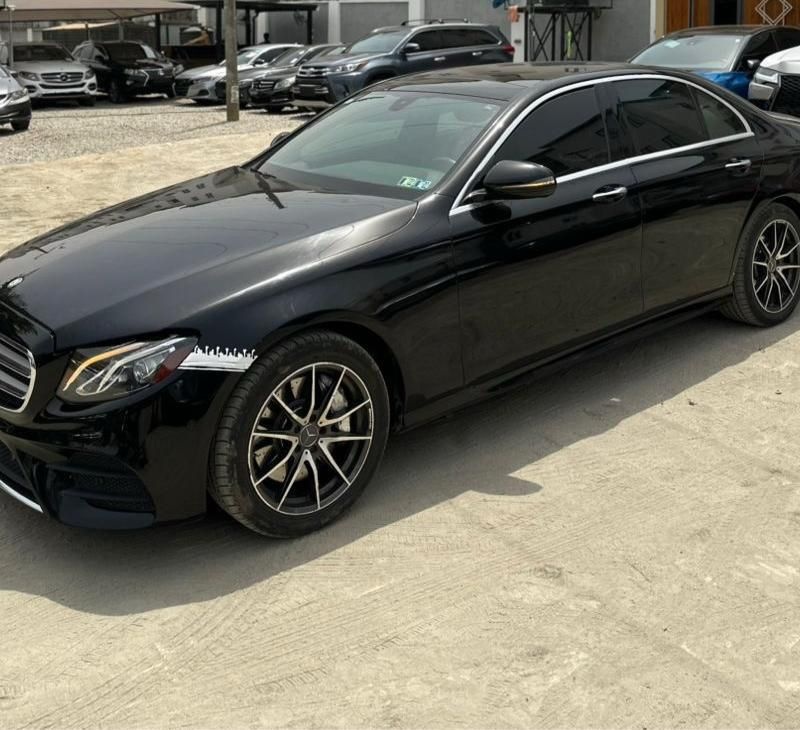 2017 MERCEDES BENZ E300 FULL OPTION FOR SALE IN ABUJA image