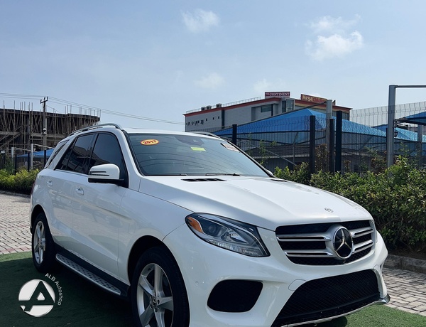 2017 Mercedes Benz GLE 350 AMG Trim