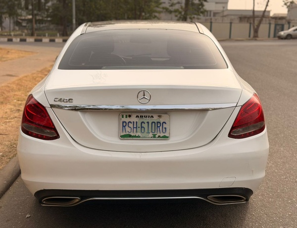2017 MERCEDES BENZ  C300 FOR SALE IN ABUJA