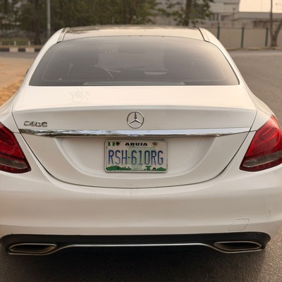 2017 MERCEDES BENZ C400 FOR SALE IN ABUJA