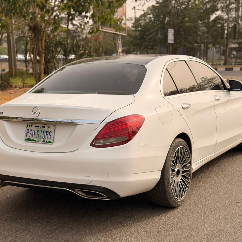 2017 MERCEDES BENZ C400 FOR SALE IN ABUJA image