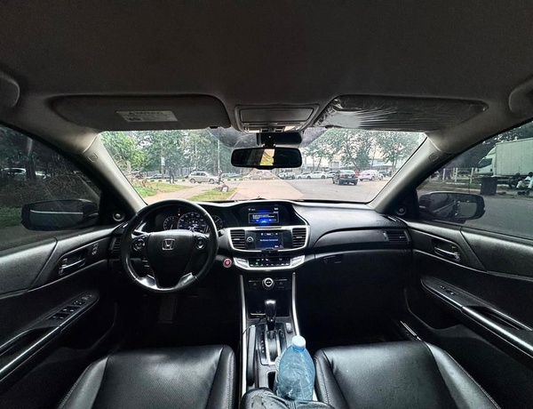 2017 UPGRADED HONDA ACCORD FOR SALE IN ABUJA