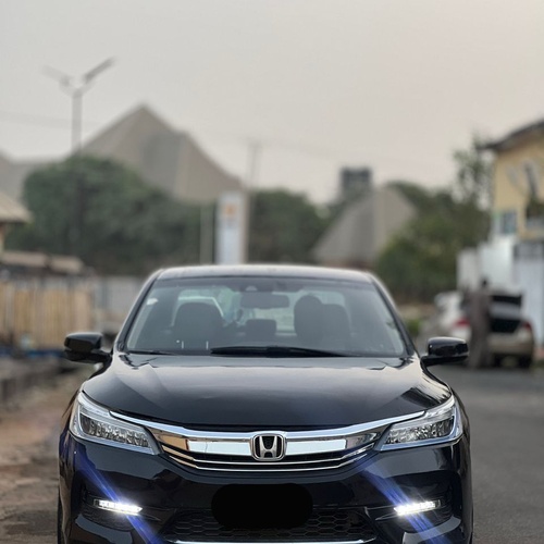 2017 UPGRADED HONDA ACCORD FULL OPTION FOR SALE