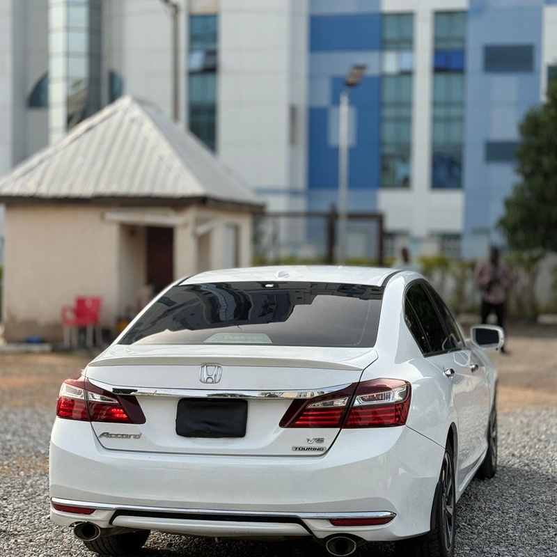 2017 UPGRADED HONDA ACCORD FULL OPTION FOR SALE image