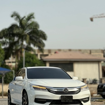 2017 UPGRADED HONDA ACCORD FULL OPTION FOR SALE